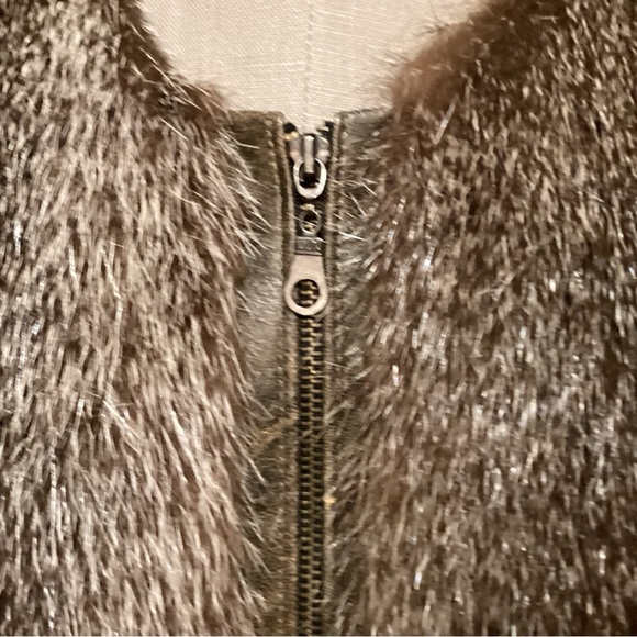 Fur Vest, authentic nutria fur, fits medium, *HOST PICK* - Picture 7 of 7